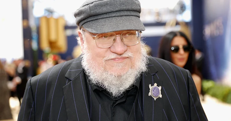 KİV: Taxt tac oyunları nın müəllifi 15 ildir əsərin davamı üzərində işləyir