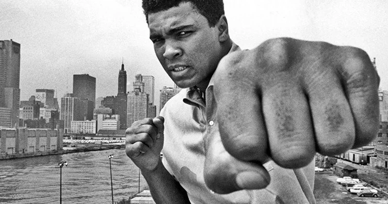 Boks əfsanəsi Məhəmməd Əlinin anadan olmasından 84 il ötür FOTO/VİDEO