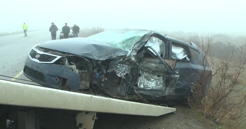 Naxçıvanda maşınla avtobus toqquşdu 3 qadın xəsarət aldı