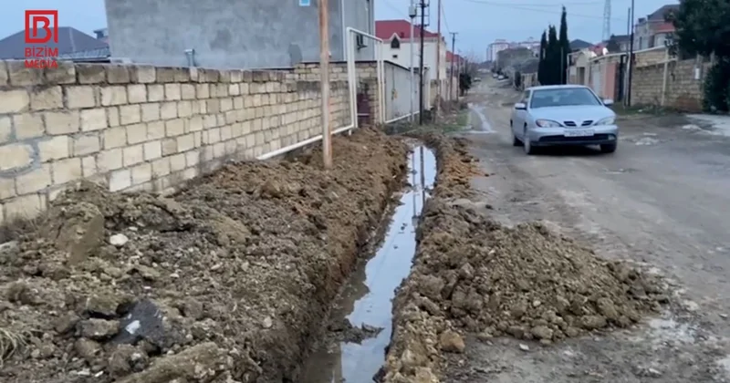 Masazırda içməli su borusu bir ildən çoxdur ZƏDƏLƏNİB Tonlarla su çölə axır VİDEO