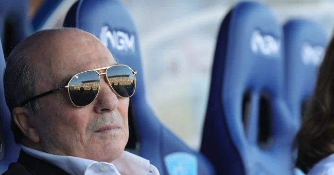 Умер президент итальянского футбольного клуба Фиорентина