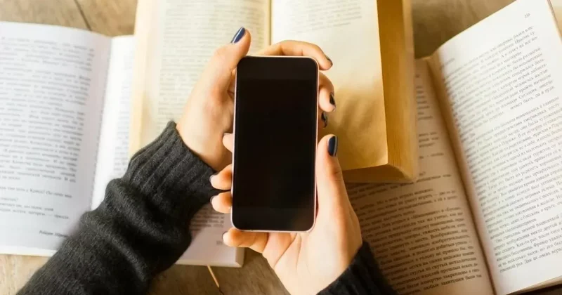 Как книги крадут пароли и деньги в Казахстане?