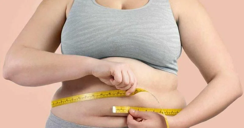 Bir təyyarə səfəri həyatını dəyişdi: 54 kiloqram arıqladı