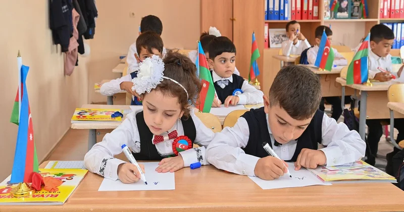 Məktəblərdə üç fənn BİRLƏŞİR