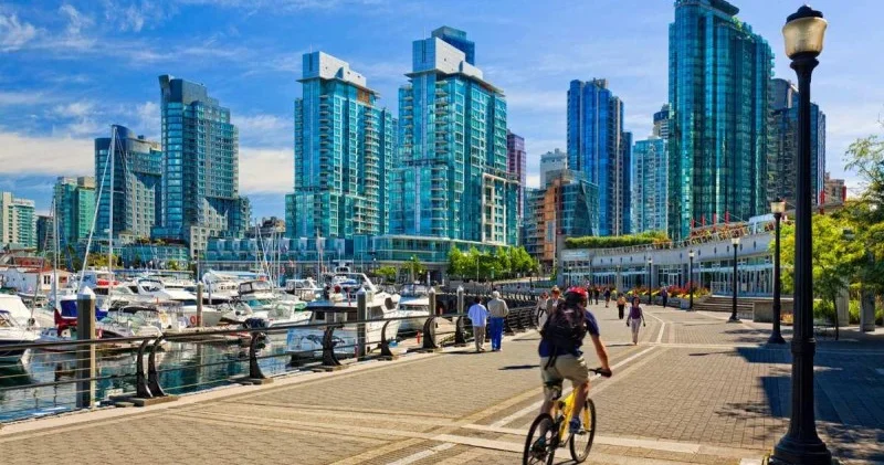 Kanada Trampın bu dəvətini qəbul etdi