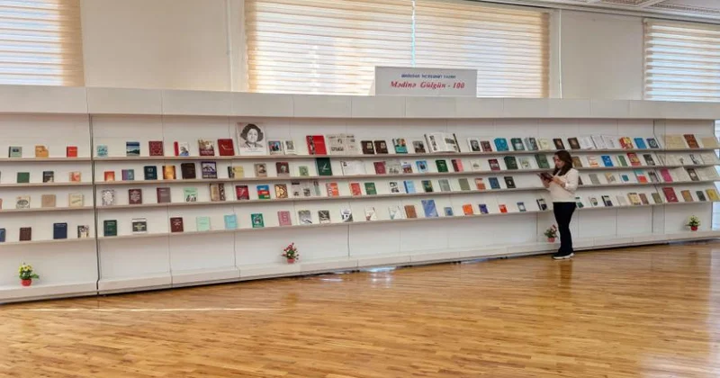 Milli Kitabxanada tanınmış şairə Mədinə Gülgünün 100 illiyi münasibətilə kitab sərgisi açılıb