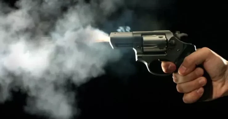 11 yaşlı oğlan oyun konsoluna görə atasını öldürdü