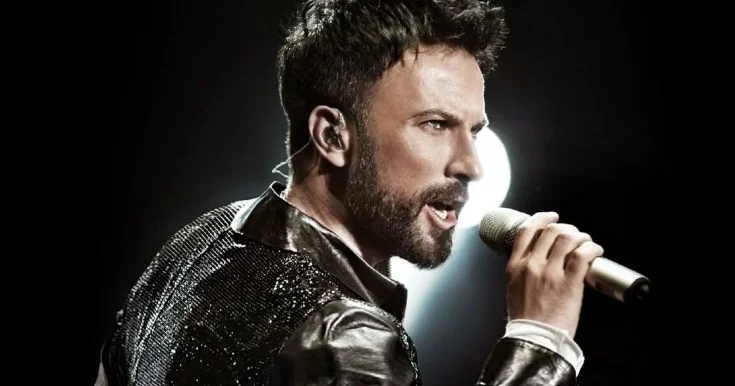 7 il sonra konsert verdi, minlərlə insan gəldi