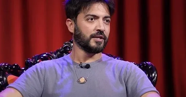 Məşhur türk müğənnidən ŞOK İDDİA: “Mənə cin girmişdi”