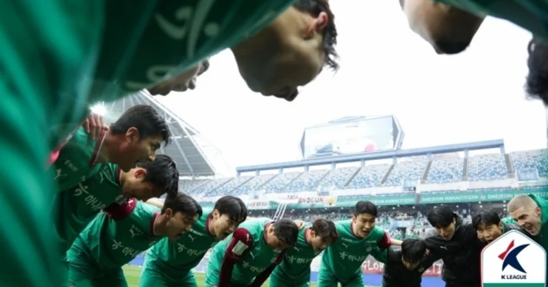 Millimizin futbolçusu Cənubi Koreyada kapitan seçildi