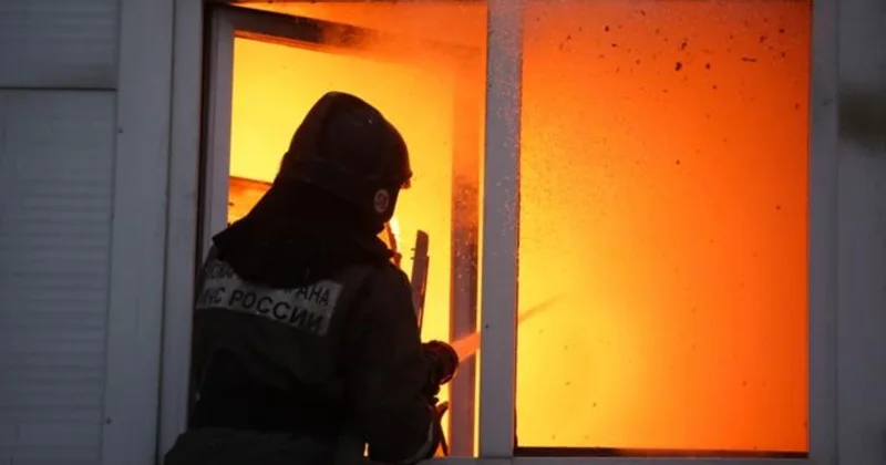 Восемь человек пострадали при взрыве газового баллона в кафе в России