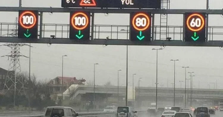 Bu yolda bəzi zolaqlar üzrə sürət həddi endirilib
