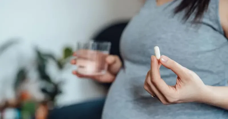 Yeni araşdırma Trampın parasetamol və autizm arasında əlaqə nəzəriyyəsini təkzib etdi