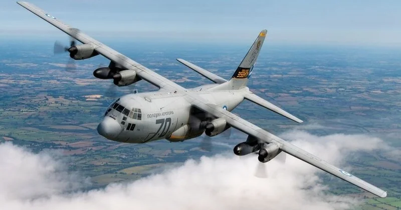 10 nəfərlik sərnişin təyyarəsi itkin düşdü, axtarışlar başladı