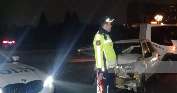 Gəncədə iki minik avtomobili toqquşdu, bir nəfər xəsarət aldı