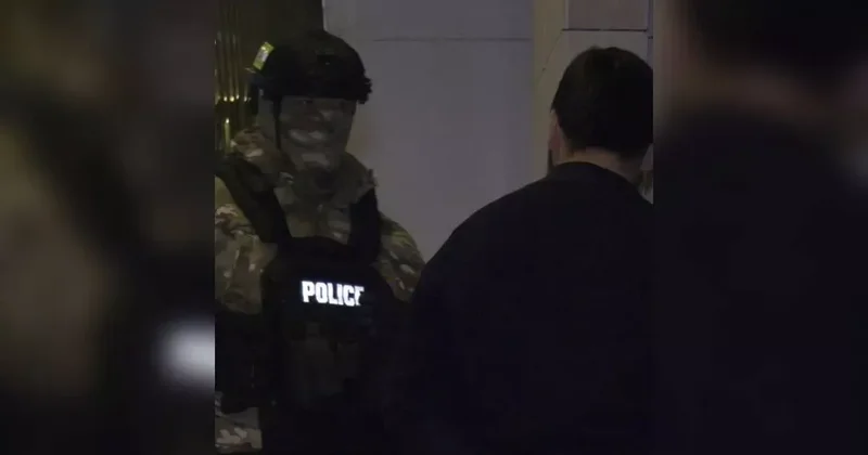 Повара ночного клуба задержали за торговлю наркотиками в Казахстане