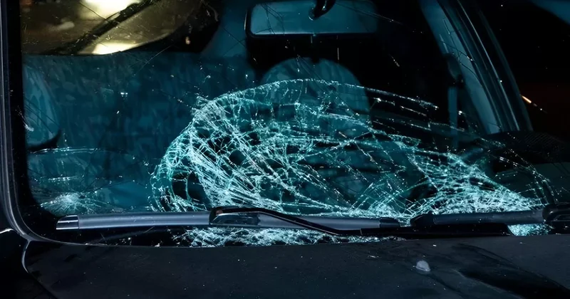 В Нахчыване столкнулись автобус и автомобиль