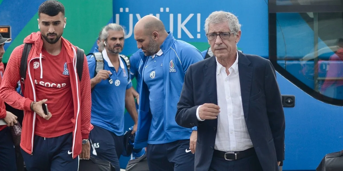 Fernanu Santuş bu oyunu stadionda izləyir FOTO