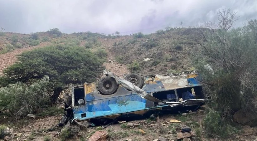 Boliviyada avtobus qəzası nəticəsində azı 31 nəfər ölüb