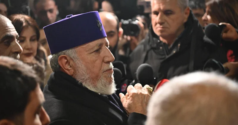 Суд отправил под домашний арест брата и племянника Гарегина II