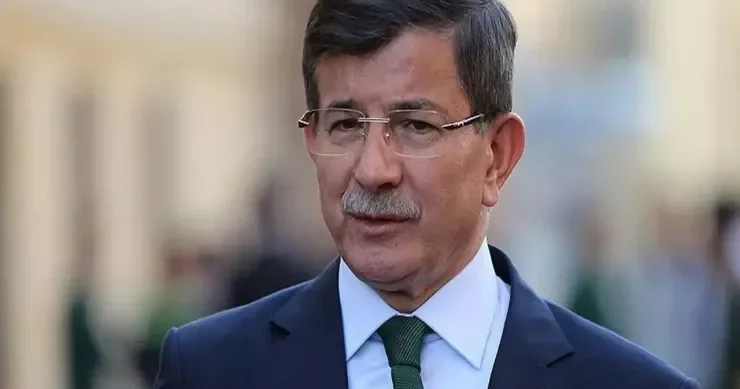 Əhməd Davudoğlu maliyyə çətinliyindən DANIŞDI