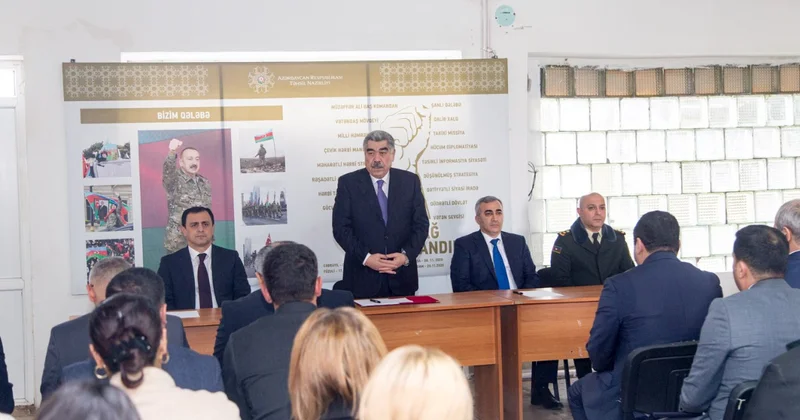 Rüstəm Xəlilov Marışlı kəndində səyyar görüş keçirdi FOTOLAR