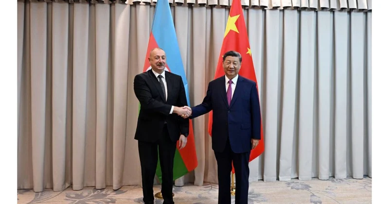 İlham Əliyev Çin Sədrini Bahar bayramı münasibətilə təbrik edib