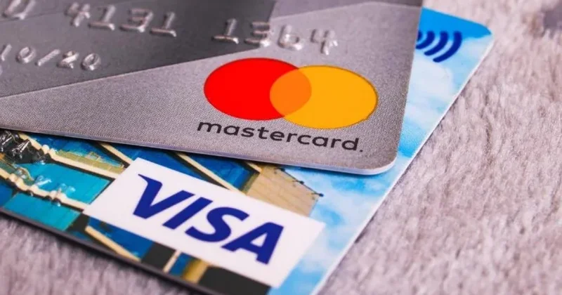 Guardian: Британские банкиры обсудят национальную альтернативу Visa и Mastercard