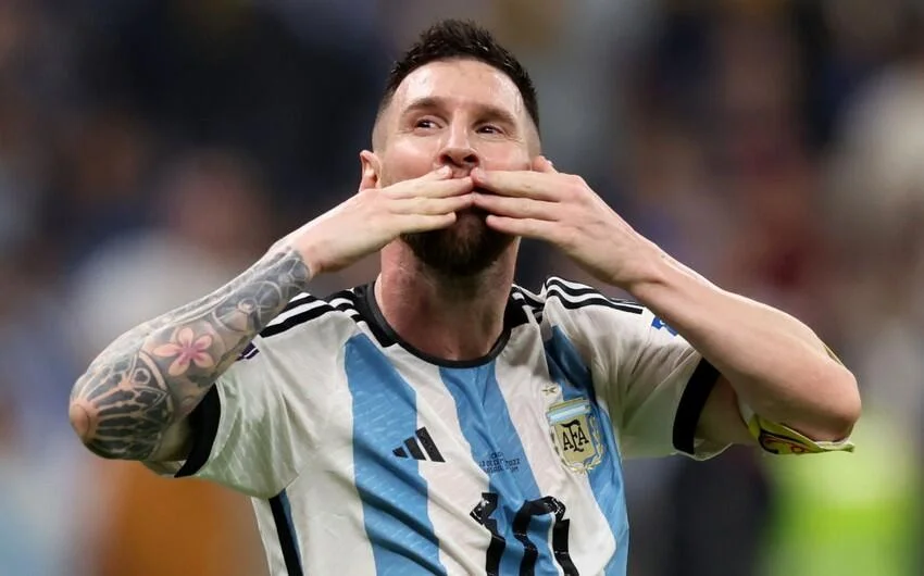 Messi Argentina millisinə ÇAĞIRILMADI