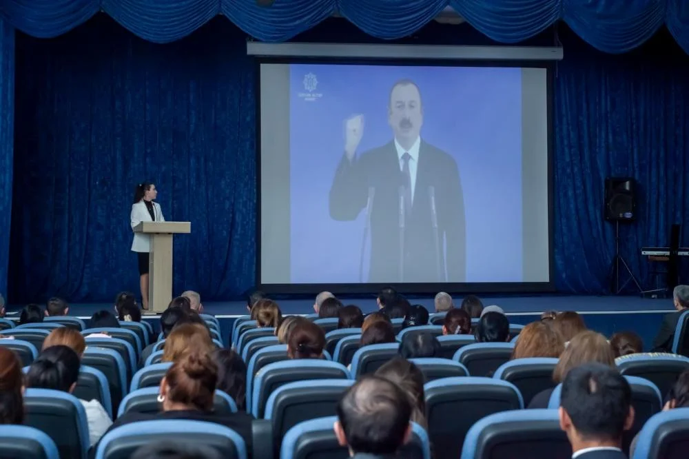 Şəmkirdə “Konstitusiyamız qanunvericiliyimizin təməlidir, Suverenliyimiz isə müstəqilliyimizin təminatıdır” adlı tədbir keçirilib