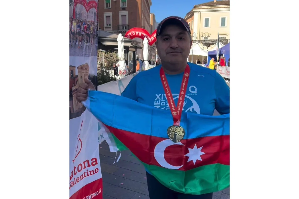 Firdovsi Kərimov İtaliya marafonunda finiş xəttini keçib