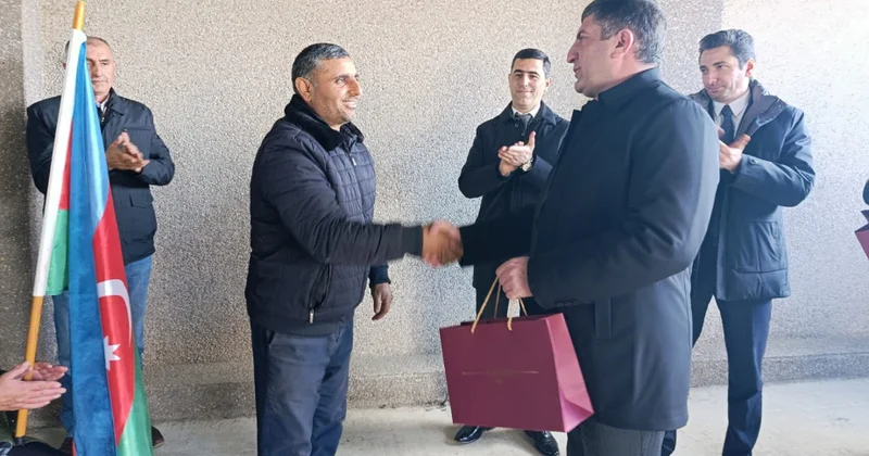 Ağdərəyə növbəti köç daha 41 ailə doğma yurduna qovuşub FOTO