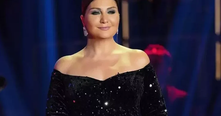 Sibel Can özündən 11 yaş kiçik sevgilisinə hədiyyələr yağdırdı