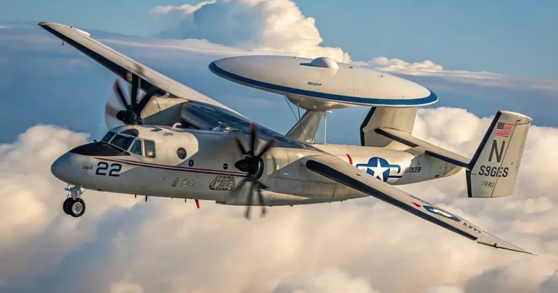 США направляют на Ближний Восток E 2D Hawkeye