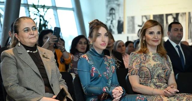 Alena Əliyeva Milli Xalça Muzeyində sərgiyə qatıldı FOTOLAR