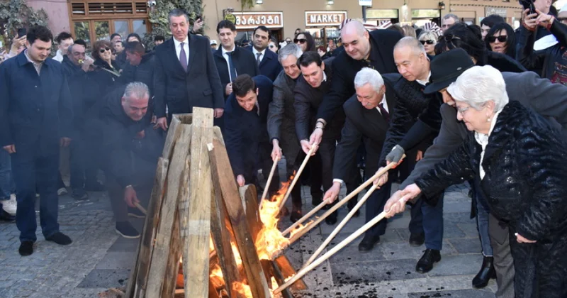 Tbilisidə Novruz tonqalı alovlandırılıb
