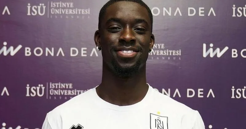 “Neftçi” bu futbolçu ilə yeni müqavilə BAĞLAYACAQ