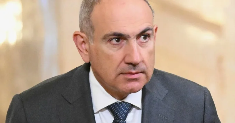Пашинян переписывает историю Армении