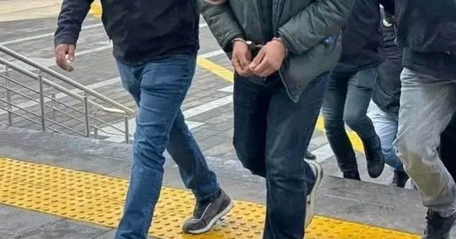 Mersində İŞİD əməliyyatı 3 şübhəli saxlanılıb
