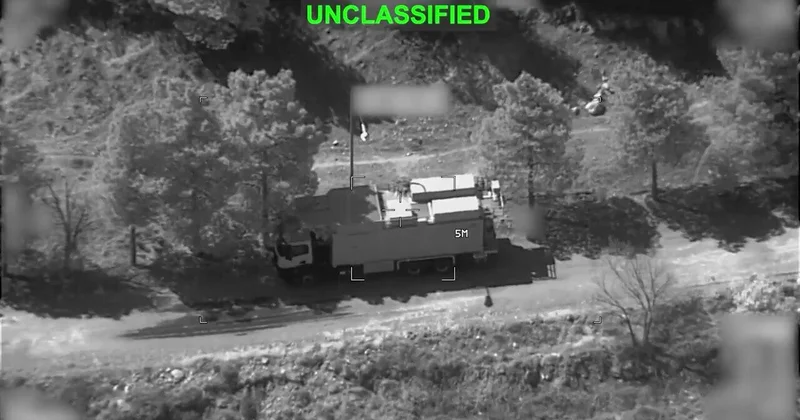 США уничтожили в лесистой местности иранскую военную технику ВИДЕО