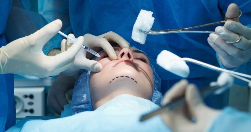 Bu şəxslərə plastik cərrahiyyə ilə məşğul olmağa icazə verildi SİYAHI