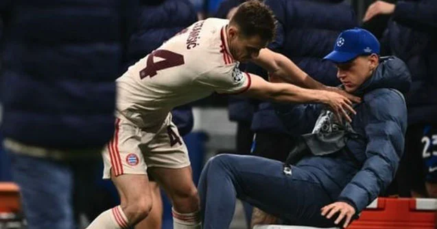 Xorvatiyalı futbolçudan ÇL matçında qalmaqallı hərəkət Video