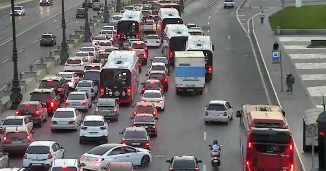 Bakıda sıxlıq olan yollar