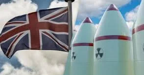 Britaniya Rusiyanı çəkindirmək üçün taktiki nüvə silahı üzərində düşünməlidir