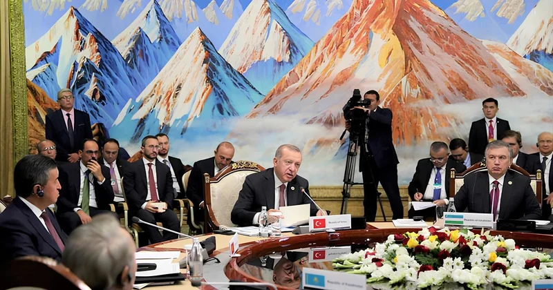 Türk dünyası üçün tarixi səhv, yoxsa inanılmaz plan? Gözlər Ankarada