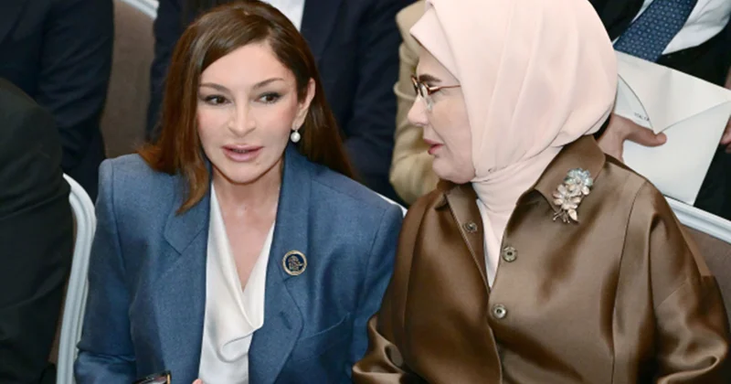 Birinci xanımlar Antalya Forumunda Foto