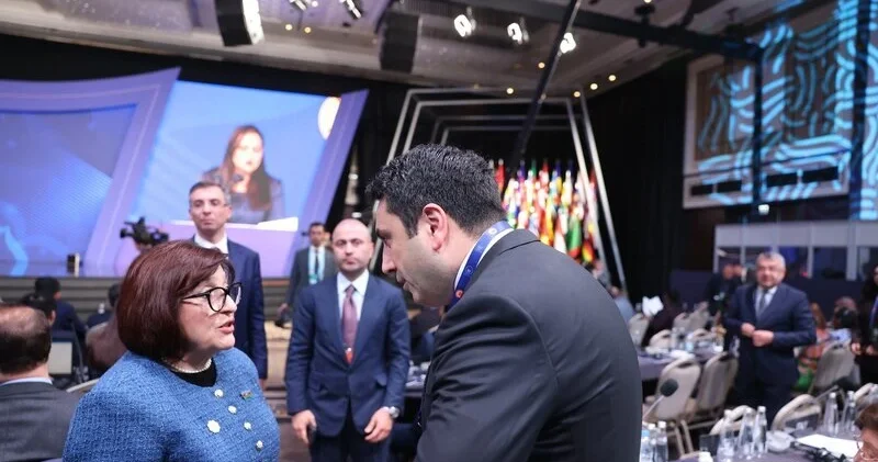 Azərbaycan və Ermənistan sülh gündəmini müzakirə etdi