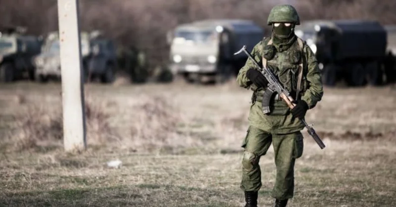 Rusiya Xarkovun bu kəndini nəzarətə götürdü FOTO