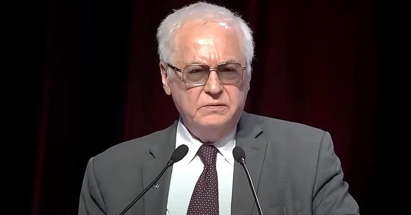 “BİZ BƏLADAYIQ BELƏ İDARƏETMƏ OLMAZ!...” Məşhur rusiyalı akademikin çıxışı geniş əks səda doğurdu