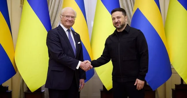 Король Швеции прибыл в Украину впервые за 18 лет Minval Politika